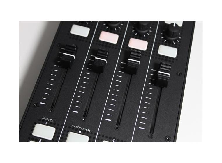 A&H XONE K2 DJ MIDI-kontroller